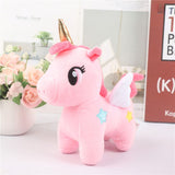 licorne-en-peluche-rose